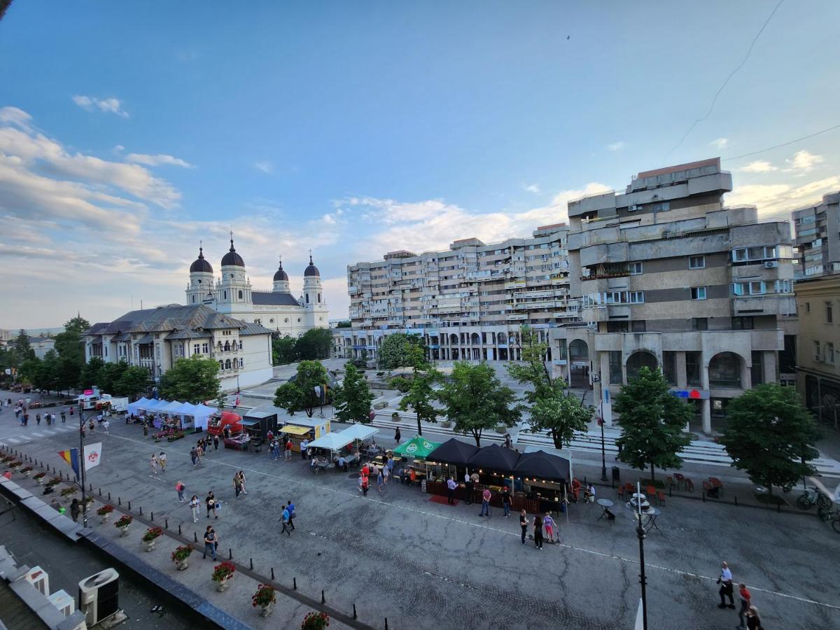 יאשי Stefan Cel Mare Boulevard Pedestrian Street Palas מראה חיצוני תמונה